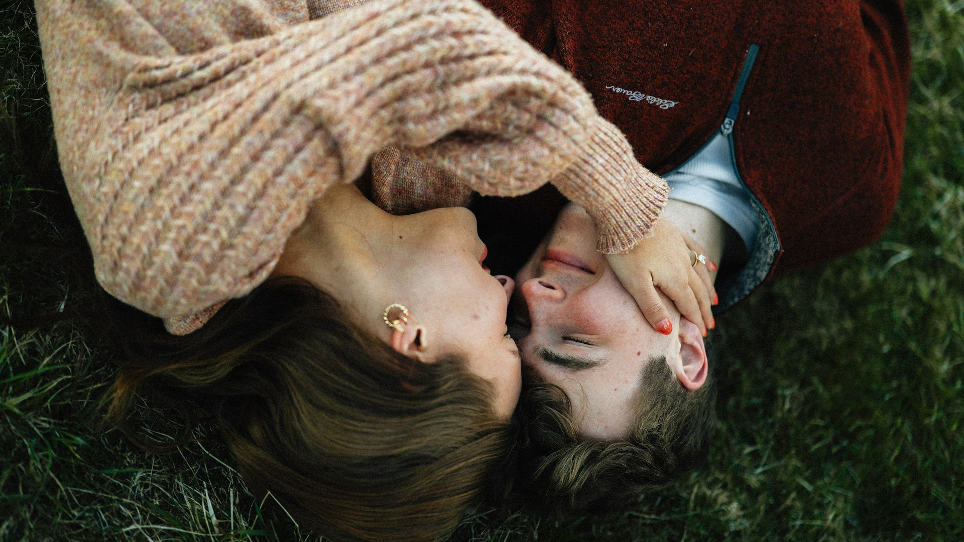 从“室友”变回爱人：长期关系中重燃激情的3个秘密