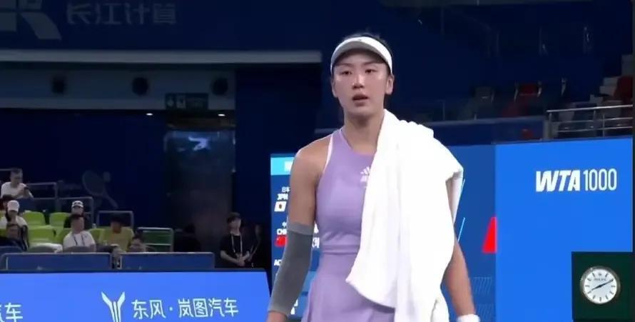 如果郑钦文不退出武网，王欣瑜可能首轮就不会输球
王欣瑜输给排名比自己低几十位的日