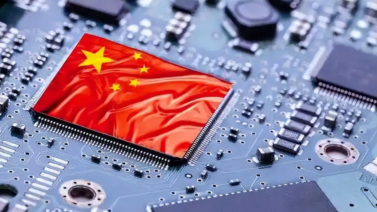 华为麒麟9030震撼登场，让美国对中国的科技封锁成了笑话