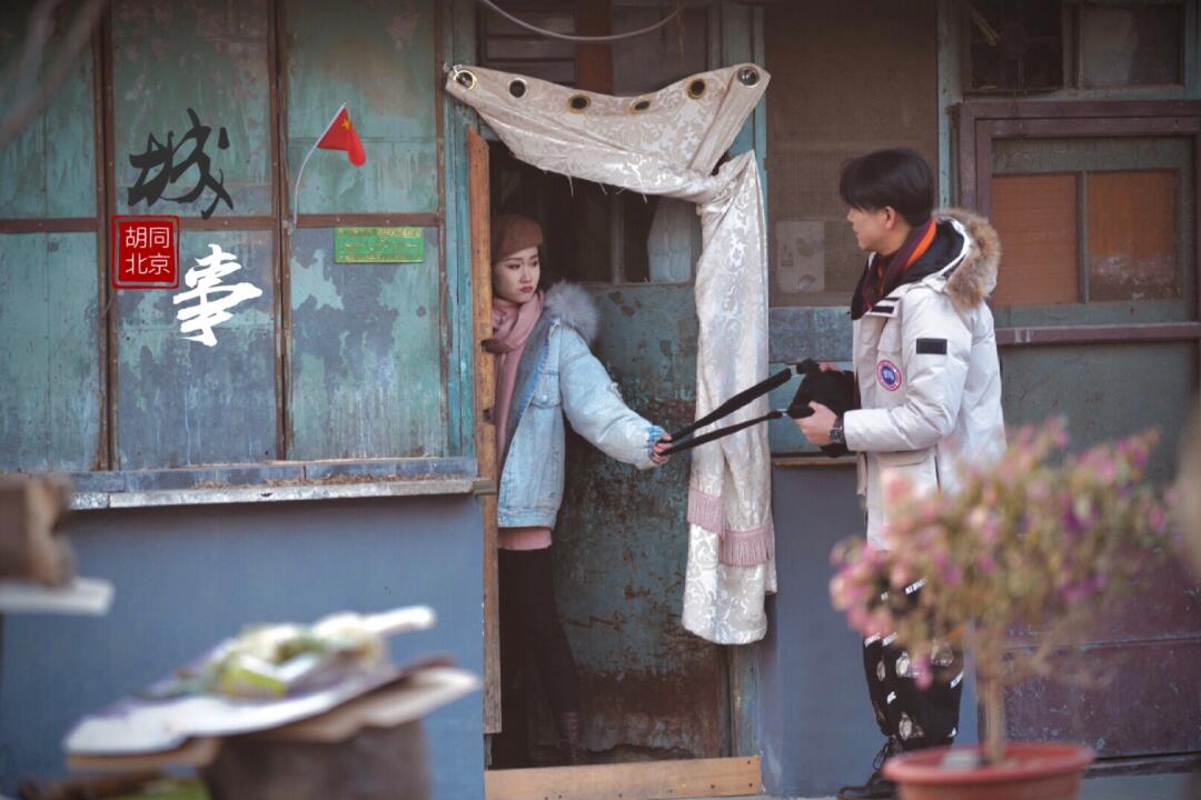 不一样的情侣照