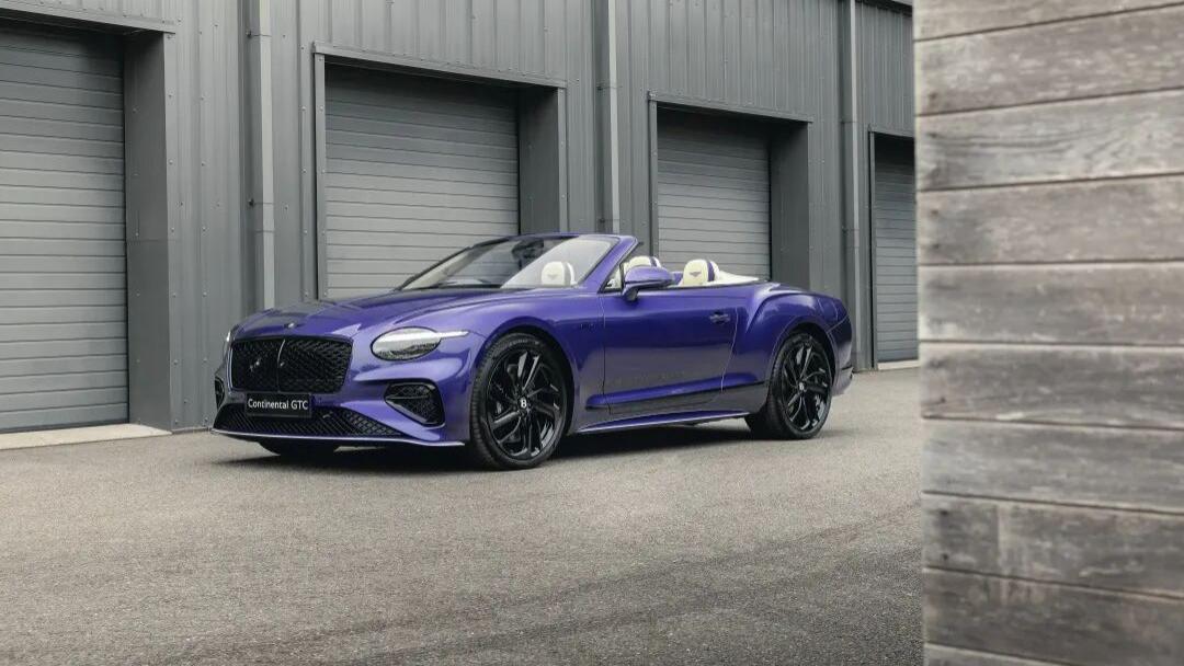 宾利在全新定制欧陆GTC Speed中复兴历史悠久的紫罗兰色