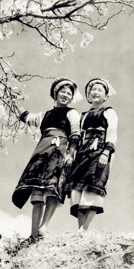 1959年，云南大理的白族姑娘。齐观山 摄