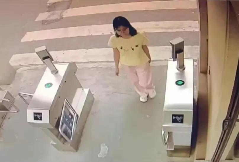 四川宜宾十九岁女生田同学从学校出走失联事件发生后，虽然目前已经六天时间，但从她的