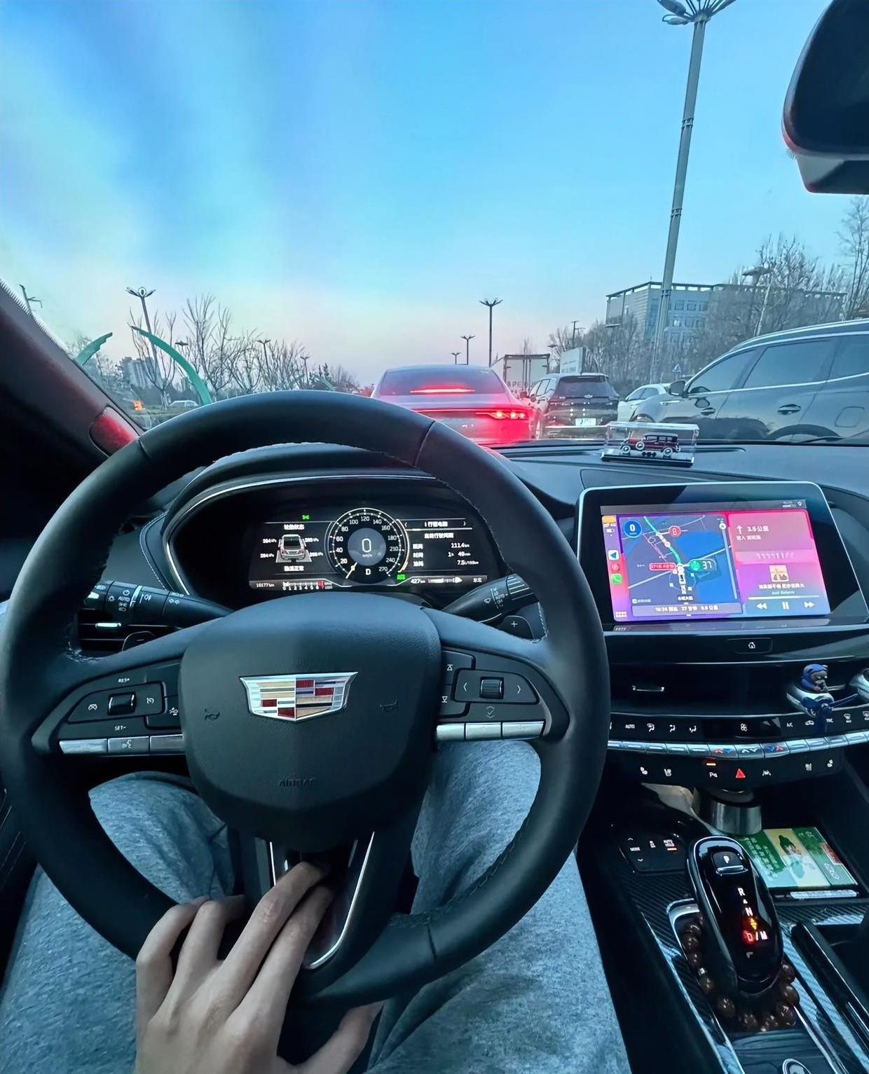 租了辆凯迪拉克的CT5，感受颇深，我终于明白美系车为什么卖不好了？
不是美系车没