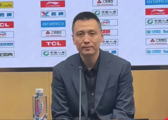 2024~2025赛季CBA最后7轮的比赛结果排名分析_上海队
上海队目前战绩: