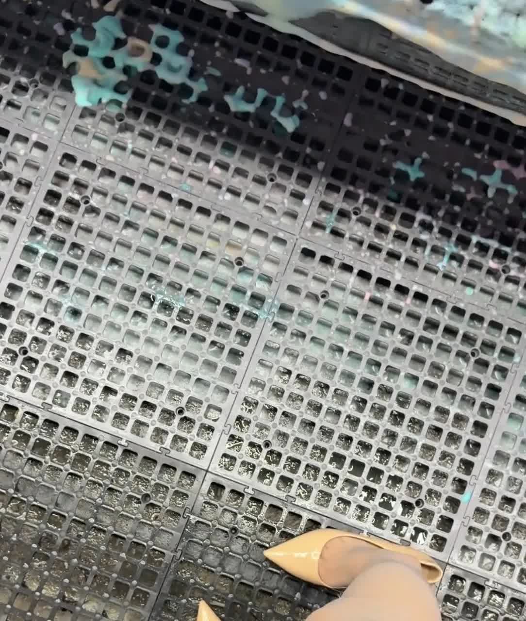 用泡沫发泄一下我的情绪，周末愉快，