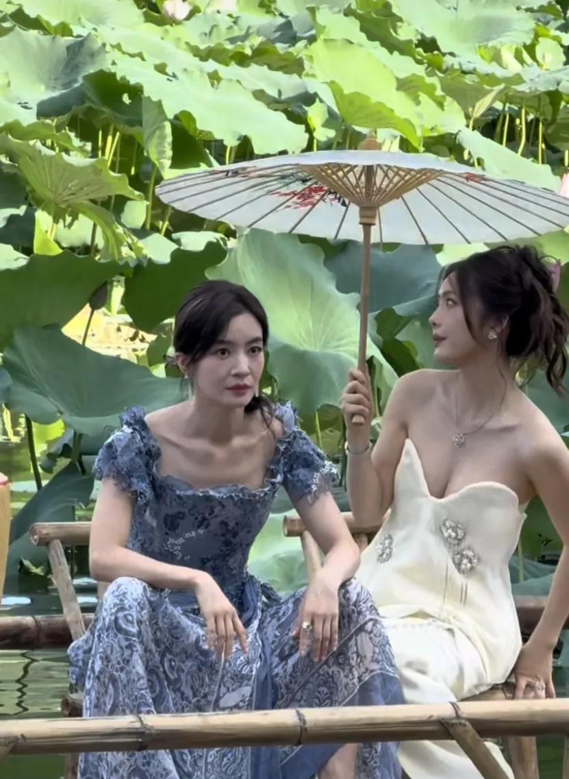 李晟：女人不能这么坐吗！
女孩子从小就被家长教育“坐要有坐的样子”，但是我觉得这
