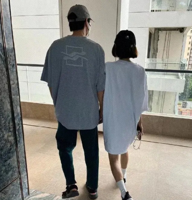 他是真的喜欢姐姐啊，先谈大7岁杨幂，再谈大10岁的秦岚，现在又被拍到疑似同居。