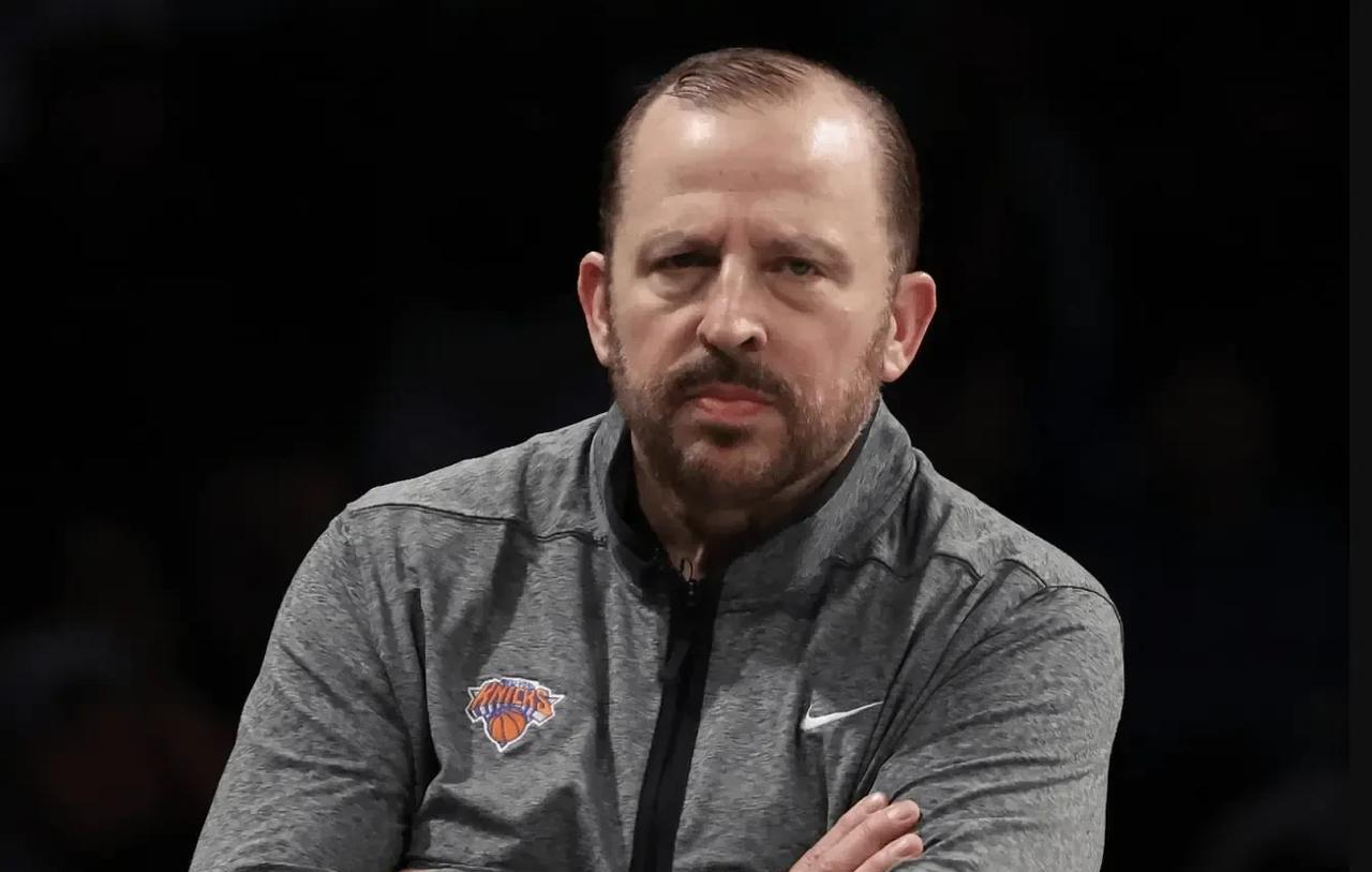 太全面了！锡伯杜称赞西亚卡姆：
“西亚卡姆拿到东决MVP，我一点都不意外，那就是