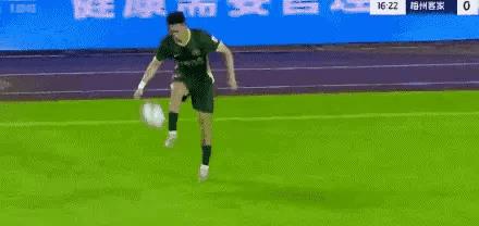 2025中超“铁人”诞生，出场王竟是年过三十国产老将
2025赛季中超联赛落下帷