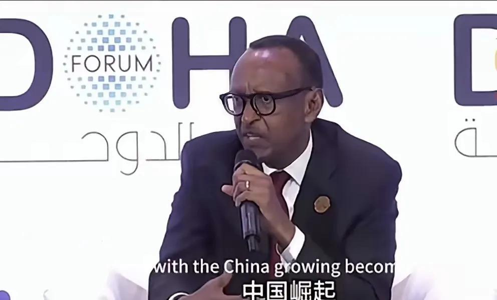 卢旺达总统卡加梅说，“世界上有人担心中国的崛起，我却不这么认为，中国在历史上，从