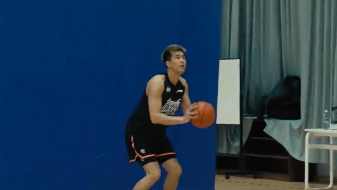 郭艾伦谈体测感受，坦言已到职业生涯末期，新赛季将改变打法！