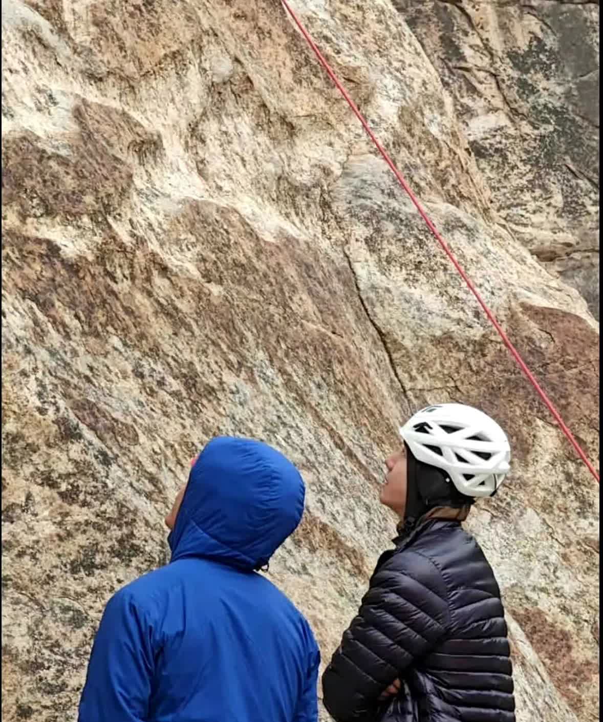 王一博是不是把此次美洲之行的心得都发在朋友圈了？
王一博私下是一个很爱分享的人