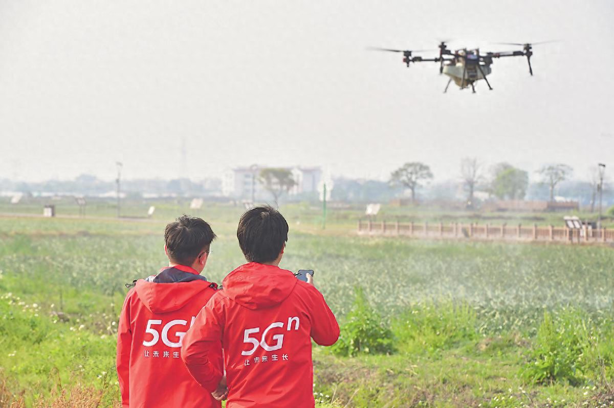 “5G+无人机”飞出春耕科技范儿