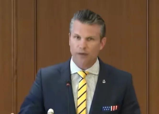 解放军围台军演的时机，有3个巧合:
1、美防长赫格塞斯，刚结束亚洲之行，前脚刚走