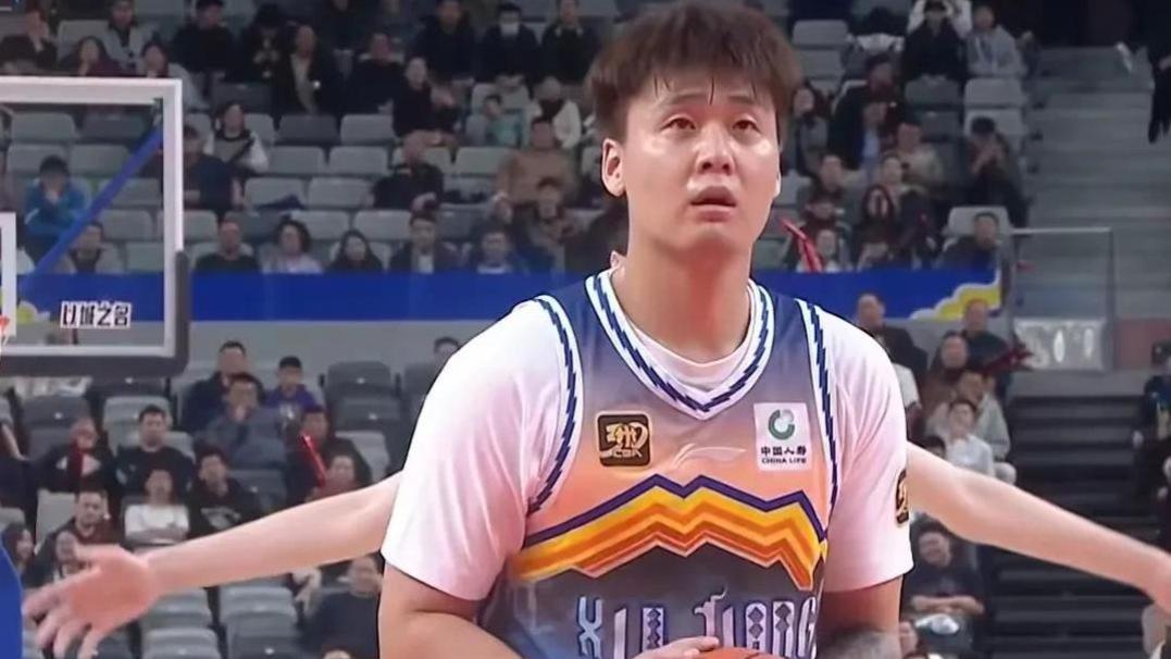 赵睿为何在与广东比赛后的庆祝中“刺眼”？三个表现惹球迷不满！