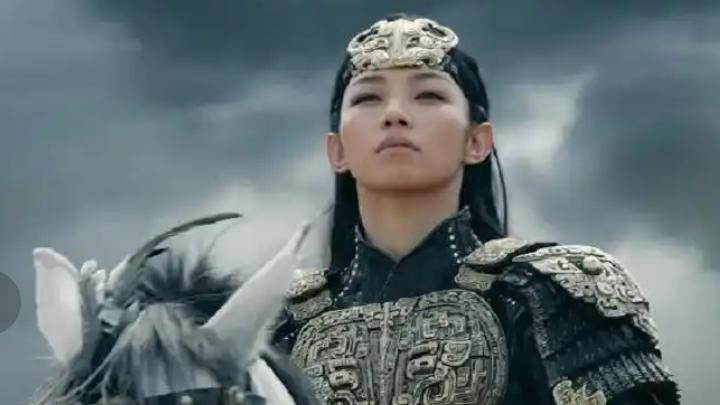 从工具人到大女主：邓婵玉的银幕重生，打了谁的脸？