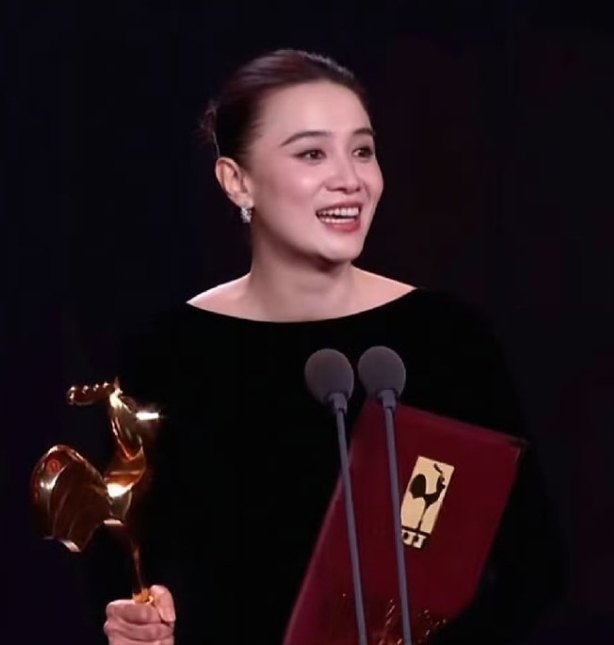 质疑宋佳影后的热搜一个接一个的上