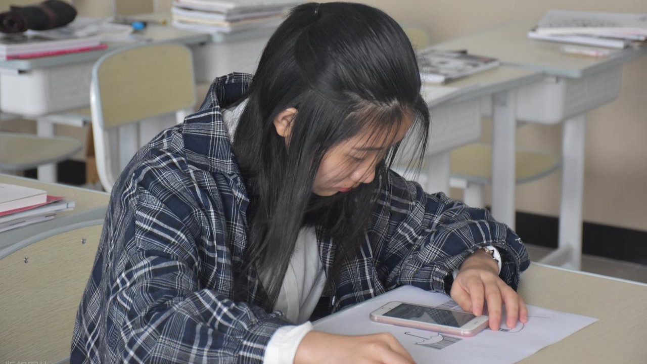 一级建造师你可能没听过这些老师，但都是扫地僧，轻松提分30