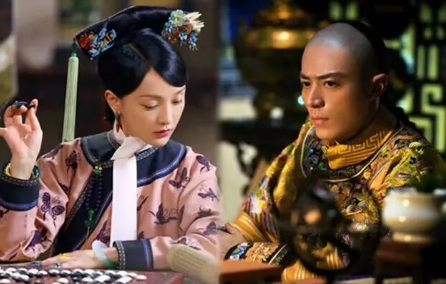 2016年，《如懿传》导演邀请霍建华来演乾隆，霍建华不愿意，可一听周迅演女主，他