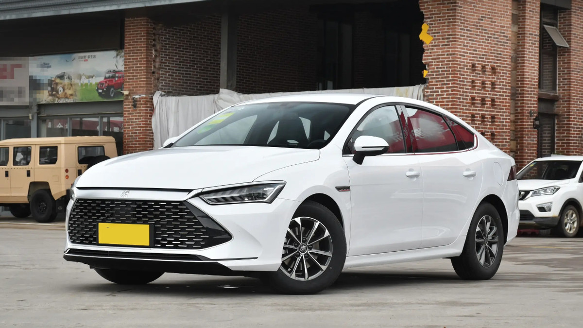 比亚迪召回近9万辆秦PLUS DM-i，出问题免费换电池的操作合理吗？