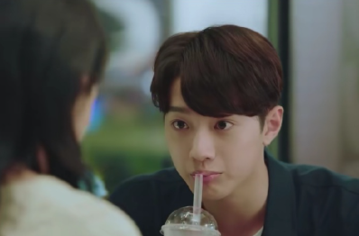 赖冠霖，有时候感觉你退圈是一个明智的选择，一定要在荧幕外也做一个快乐男孩