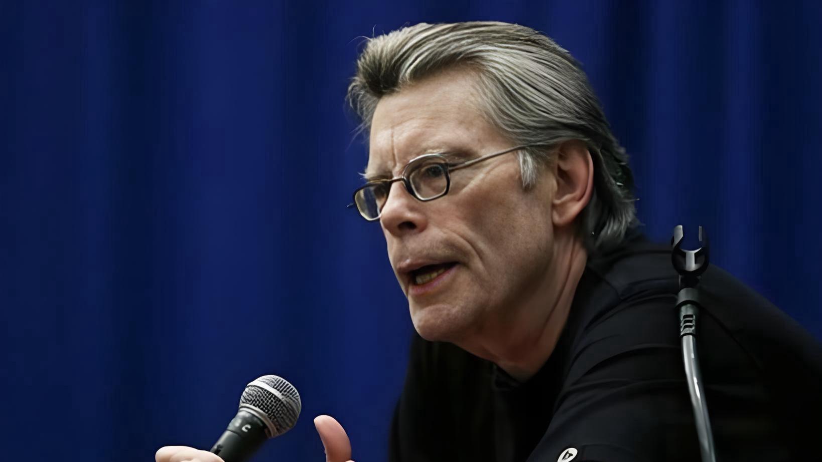 2025年全球最富有的作家有哪些，资产过亿