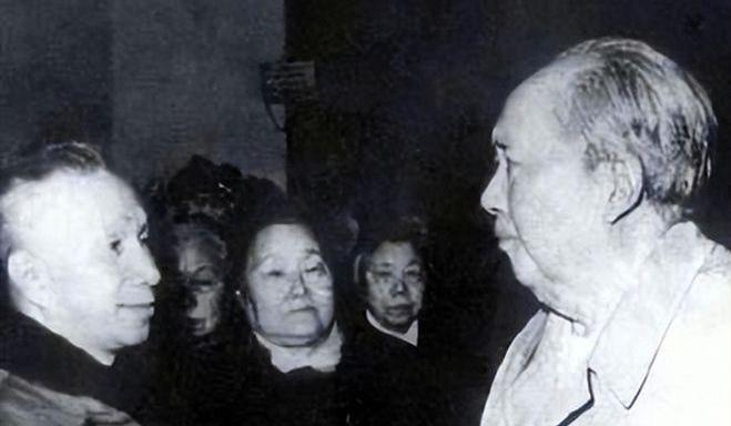 1978年，原国务院副总理孙健被免去职务，接受组织调查，几乎是在一夜之间，他从副