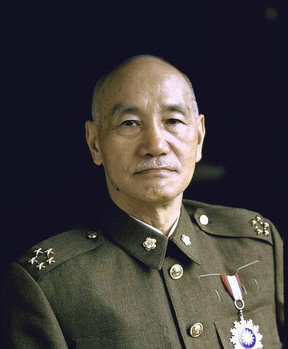 蒋介石败退台湾，带走的八位名人大师，结局如何？
第一位，孔德成。孔德成是孔子第7