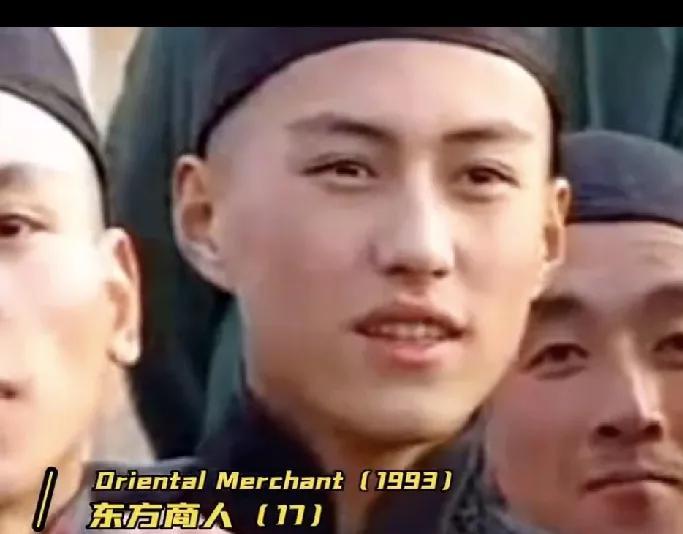年轻的时候太瘦，普普通通。
老了胖了之后，魅力值一下子大增[爱慕]