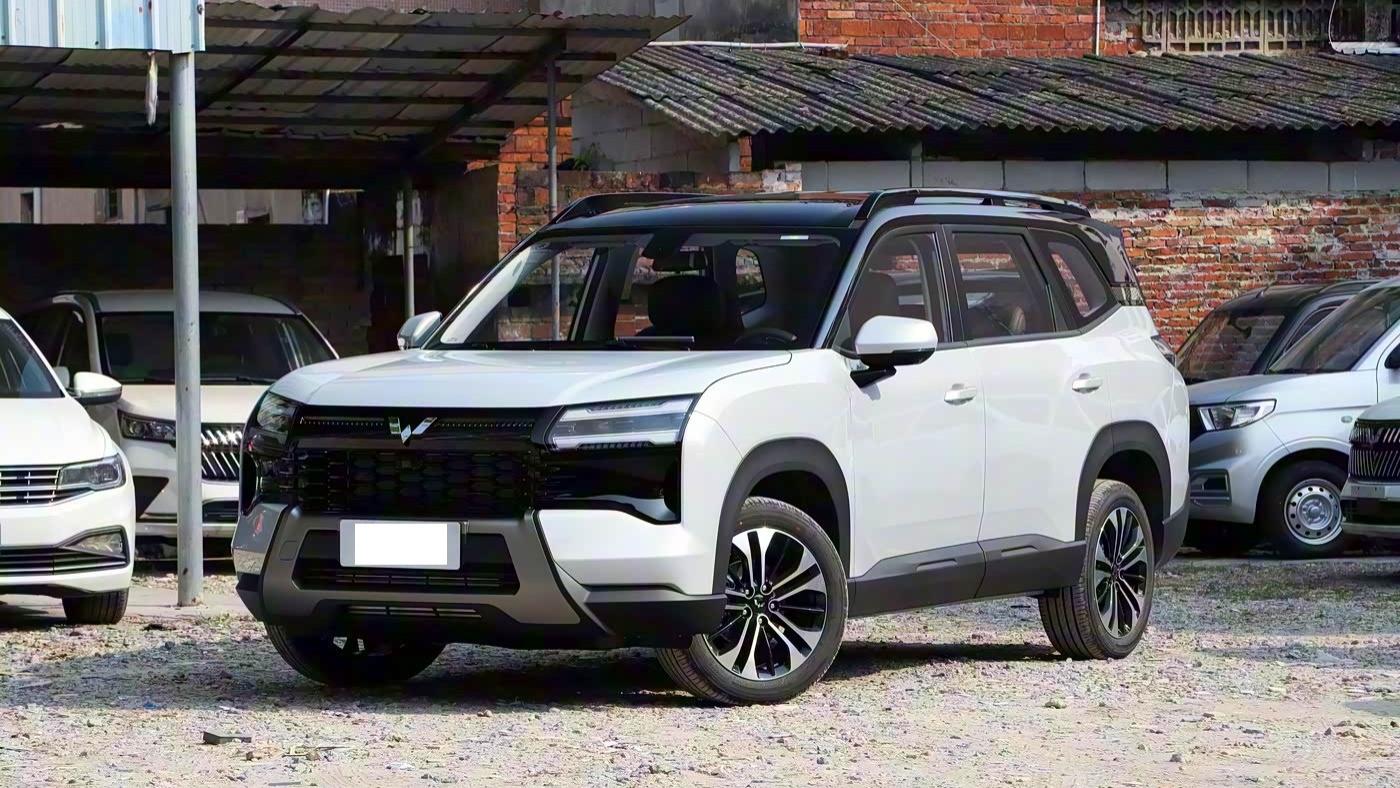 五菱全新SUV即将上市！首发权益价5.98万起，插混/燃油/纯电动力