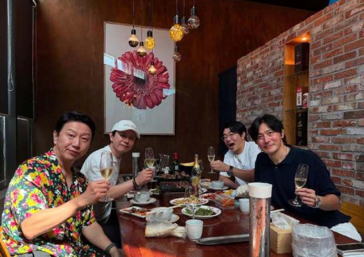 《绅士的品格》大叔全部变成大爷了！2012年追这部剧，里面四位大叔各有特点，有的