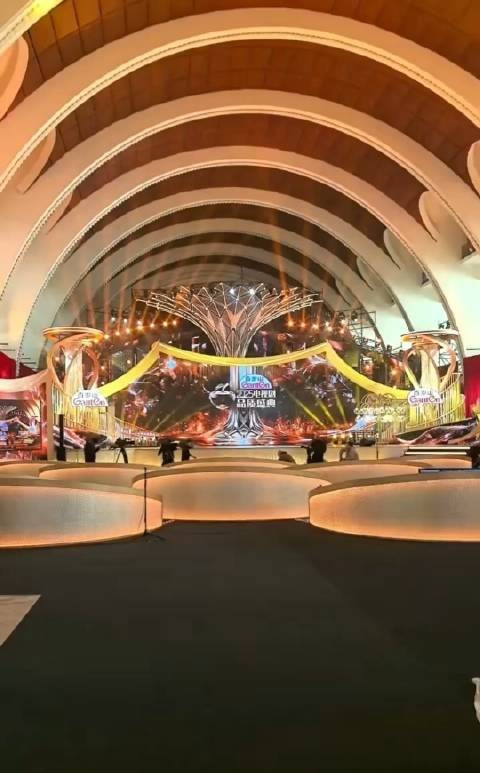 电视剧品质盛典嘉宾阵容











你绝对想不到会有哪些明星！今年的东