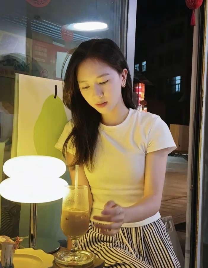 花收了，奶茶喝了，电影看了，你说你要回家？