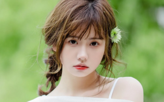 驾校入学时没填父母职业，教练认定我家没钱没实力，给我穿小鞋