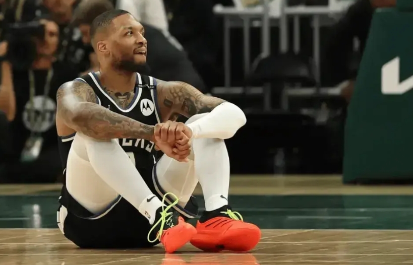 NBA世界已经乱了套，彻底看不明白了！
先是艾顿还有三千多万的合同，然后直接被裁