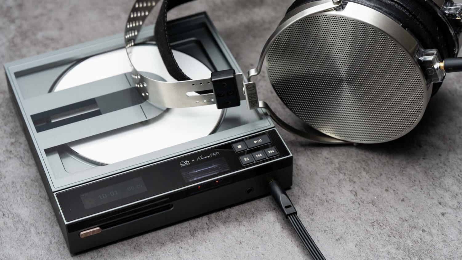 水月雨×山灵 Crossover便携CD机：优雅从容的声音表达