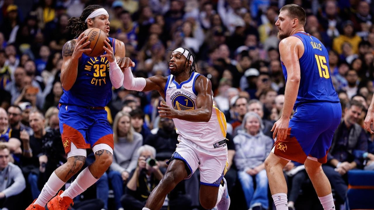 追梦格林承认在输给掘金的比赛中他挣扎的防守让勇士队失望了