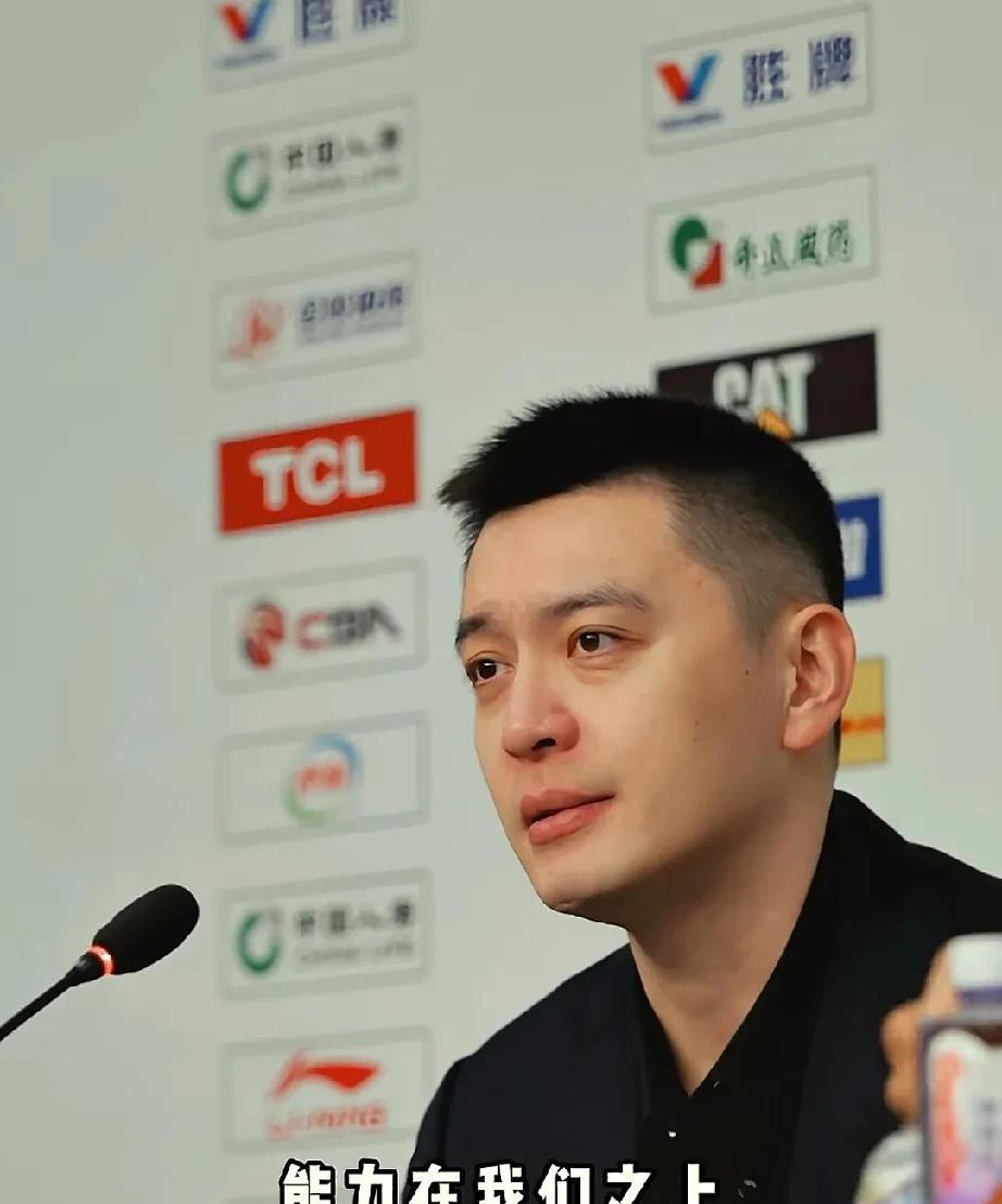 32分惨败广厦，杨鸣赛后总结！
辽宁客场挑战广厦的二番战，最终32分的巨大分差惨