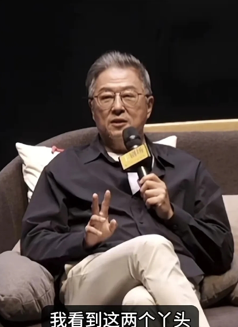 王伟忠终于肯开口再提大小S！歌唱的比普通还要再普通一点！明明没有什么观众，却非常