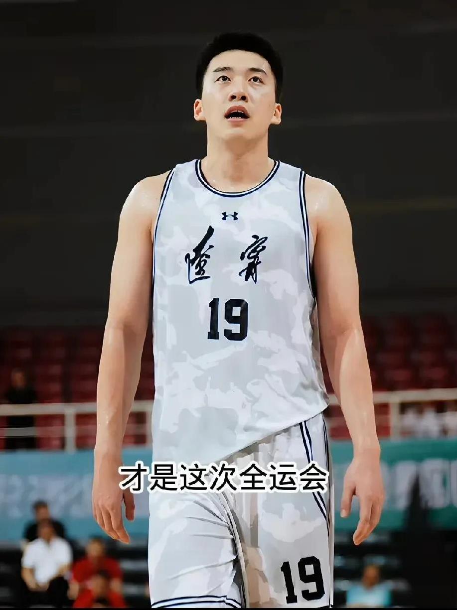 王俊杰和赵维伦还会代表辽宁男篮参加全运会！
辽宁男篮是怎么得到王俊杰和赵维伦的？