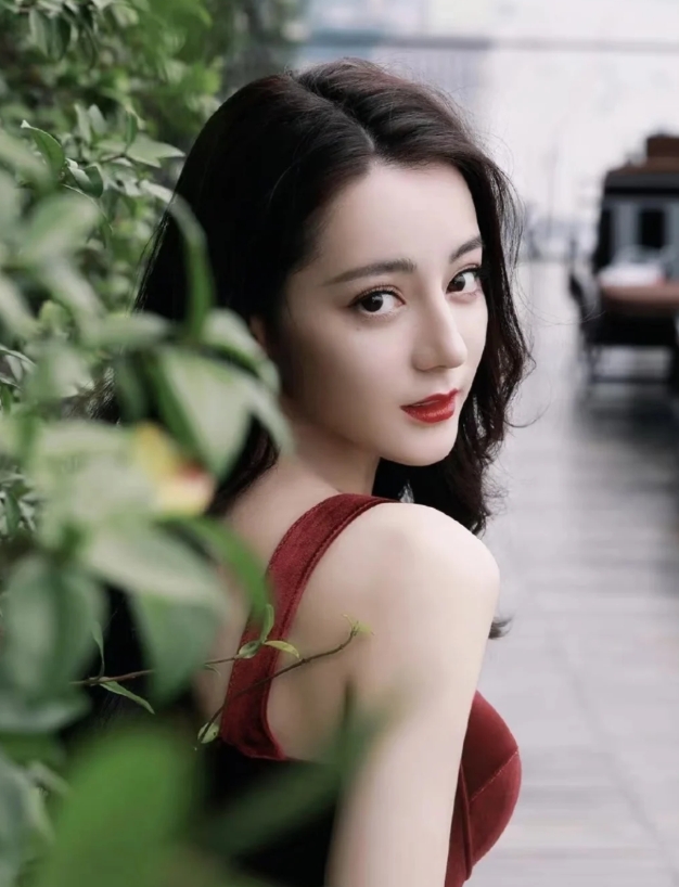 称她为”女神“不过分吧？