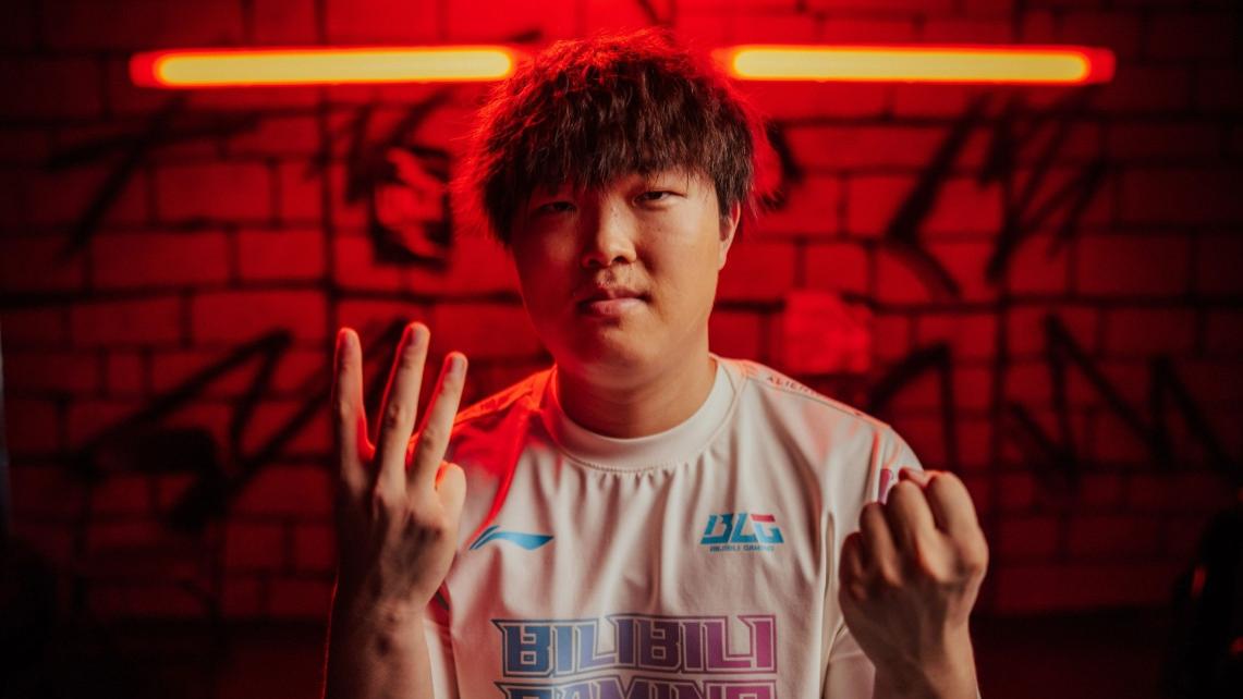 米勒爆料为了防换线，需要提前报备分路任务，Bin哥史诗级加强