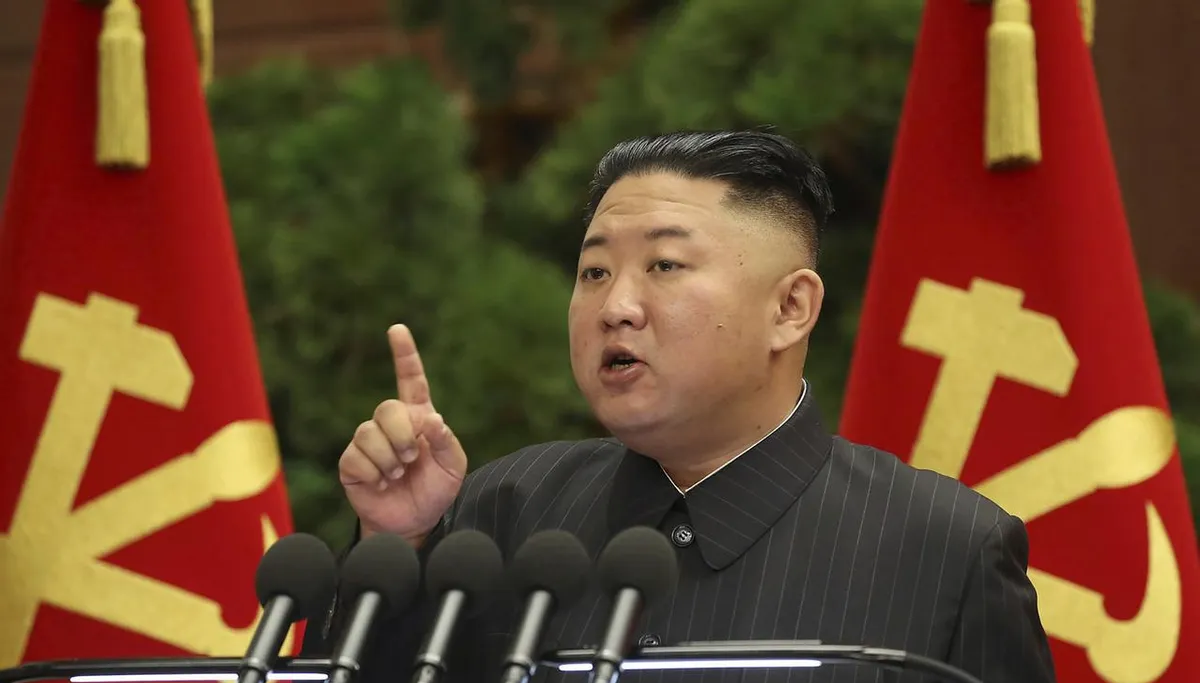 朝鲜最近想主动改善与我们的关系，其实是因为他们也察觉到俄乌战争快要结束了。一旦那