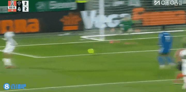 时不利兮骓不逝！今晨皇马2：2埃尔切，加西亚错失门前近在咫尺的绝杀机会让阿隆索抱