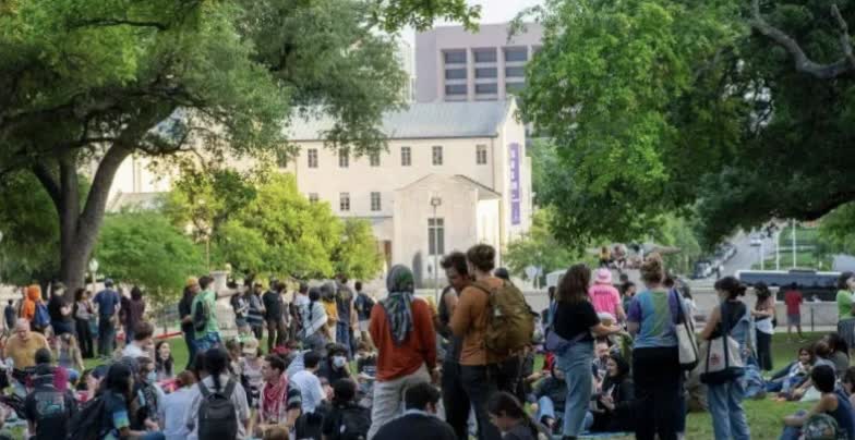 哈佛大学是世界名校，入学哈佛，也是很多人的梦想。既然哈佛被禁止招收回国际学生，那