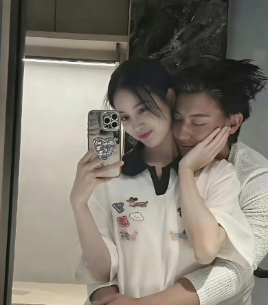 黄子韬这可是打心眼里喜欢啊 ​​​