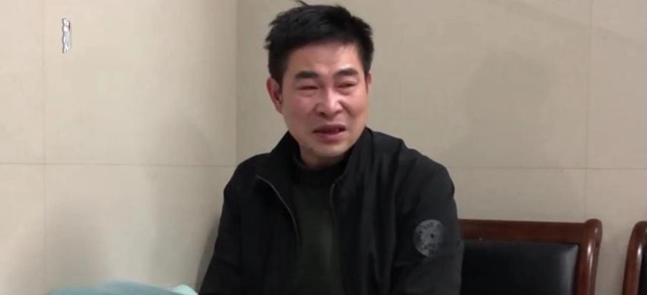 2018年那会儿，温州瑞安的老板叶万焕可真是喝凉水都塞牙。他9岁的宝贝儿子在学校