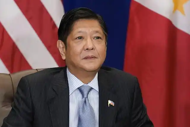 “中菲一战，迟打不如早打！”菲律宾总统马科斯居然说，只要中国在南海问题上让步，他