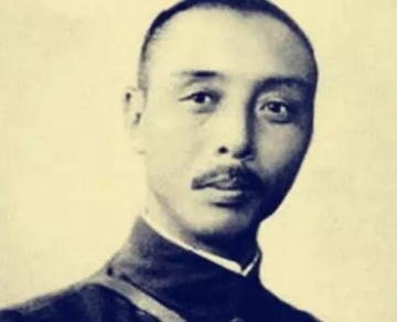 1925年，冯玉祥让鹿钟麟杀掉徐树铮，鹿钟麟接到指示之后，表现的非常犹豫，一时间